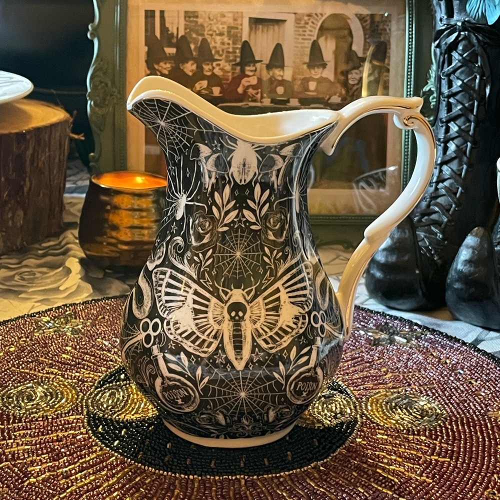 MONTEREY BAY NEW Fine Porcelain Gothic Serving Pitcher With Moth Skull Design - Picture 2 of 16